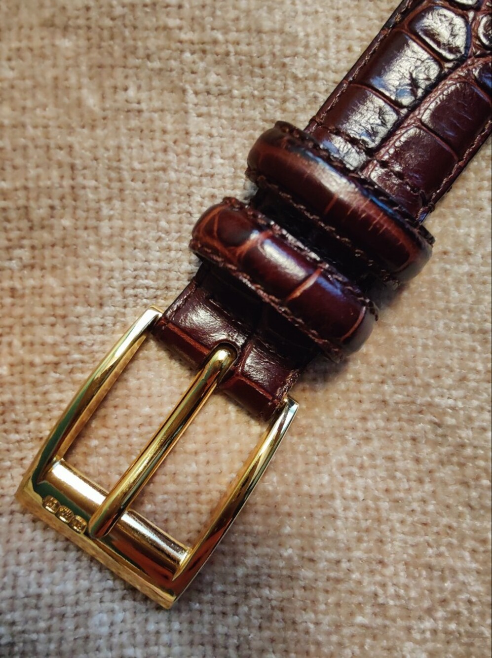 Ralph Lauren Croc-Embossed Leather Belt with Gold Buckle Marks RL 67, Size M - Picture 2 of 12